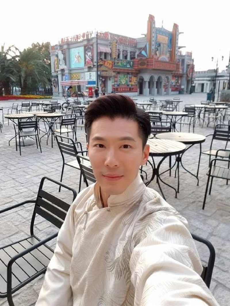 ▲黃少祺休息近300天後，近日回歸劇組再度接演8點檔，向媒體透露是為了陪罹癌的媽媽治療。（圖／翻攝臉書）