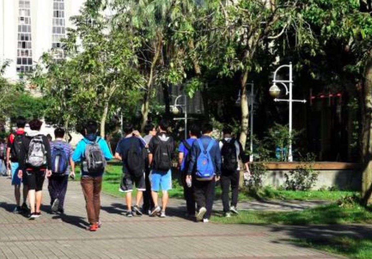 ▲台灣銀行表示，112學年度下學期政策就學貸款將於1月15日開辦，並提供線上申請續借，免臨櫃排隊，免收手續費。（圖／NOWnews資料照）