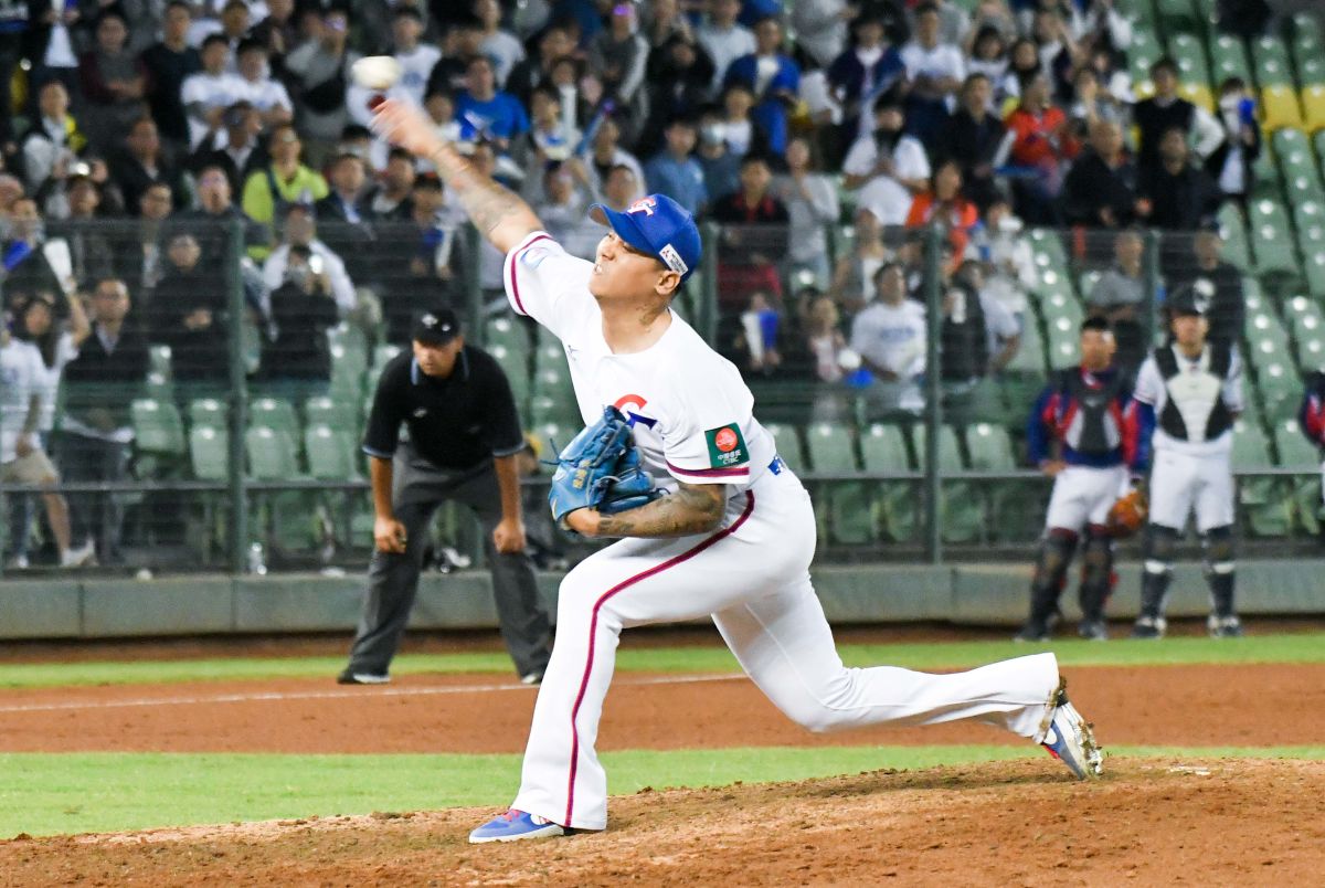 ▲世界棒球12強中華隊首戰面對波多黎各，救援投手陳鴻文。（圖／記者葉政勳攝 , 2019.11.05）