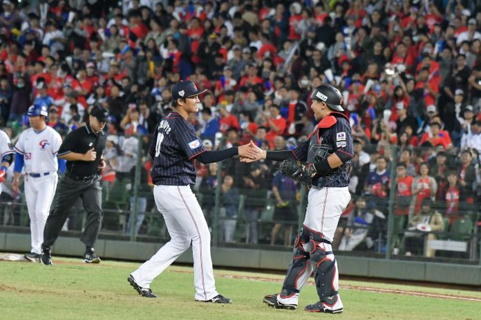 ▲世界棒球12強中華隊遭日本隊8：1擊敗。（圖／記者葉政勳攝 , 2019.11.07）