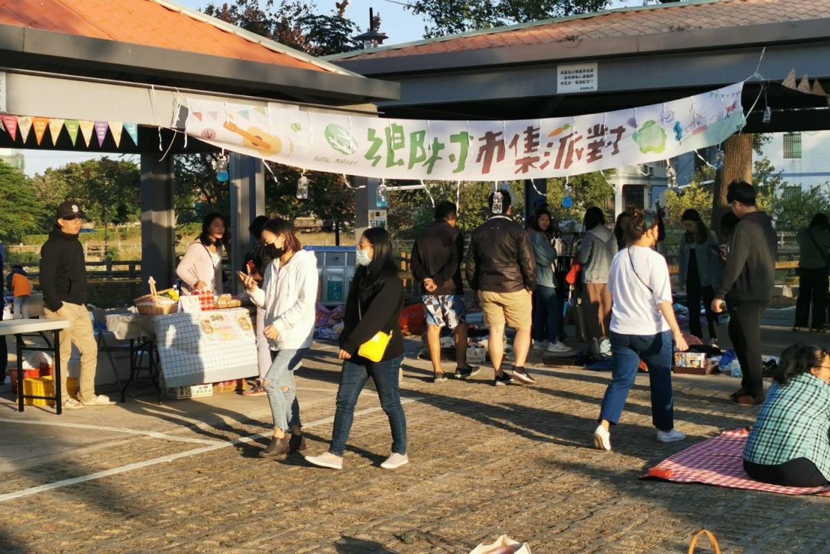 ▲由金寧鄉公所主辦的2019「鄉村市集派對」，今天下午在公所前廣場登場。（圖／蔡若喬攝, 2019.11.09）