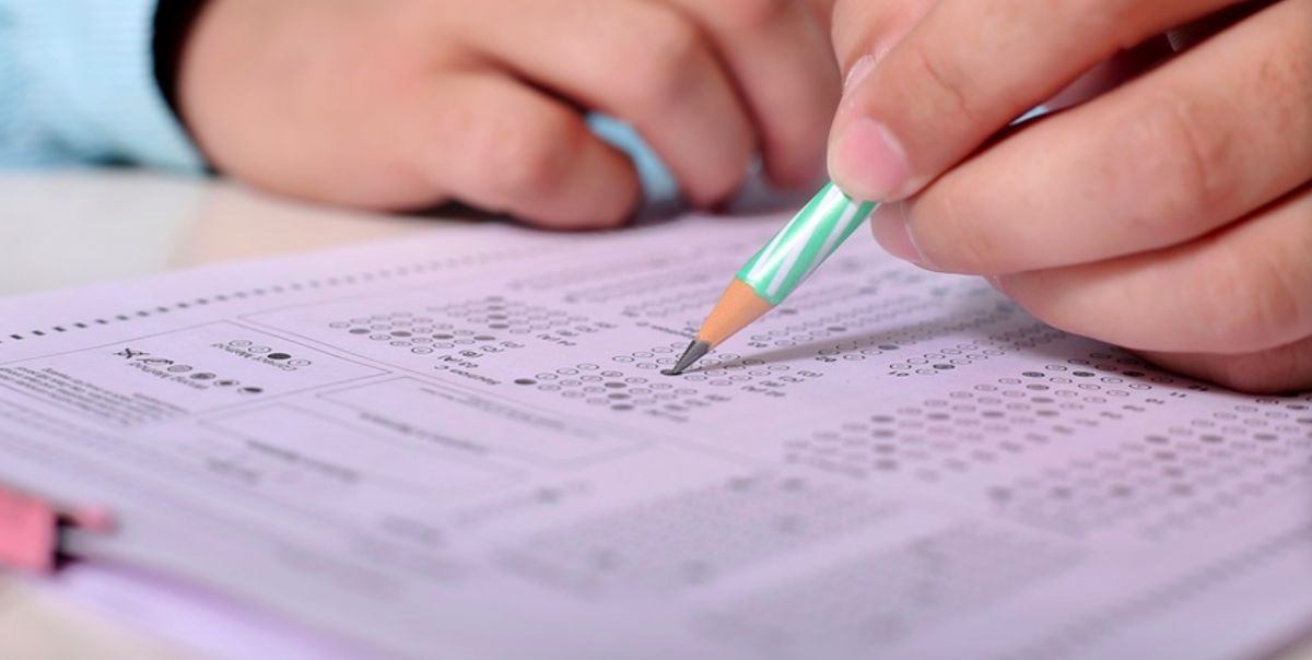 ▲印度北方邦奧賴耶（Auraiya）一名低種姓的15歲男學生，由於在考試時拼錯一個字，被教師毒打至重傷昏迷，送醫急救後仍不治身亡，此件事引發民眾不滿。（示意圖／取自pixabay）