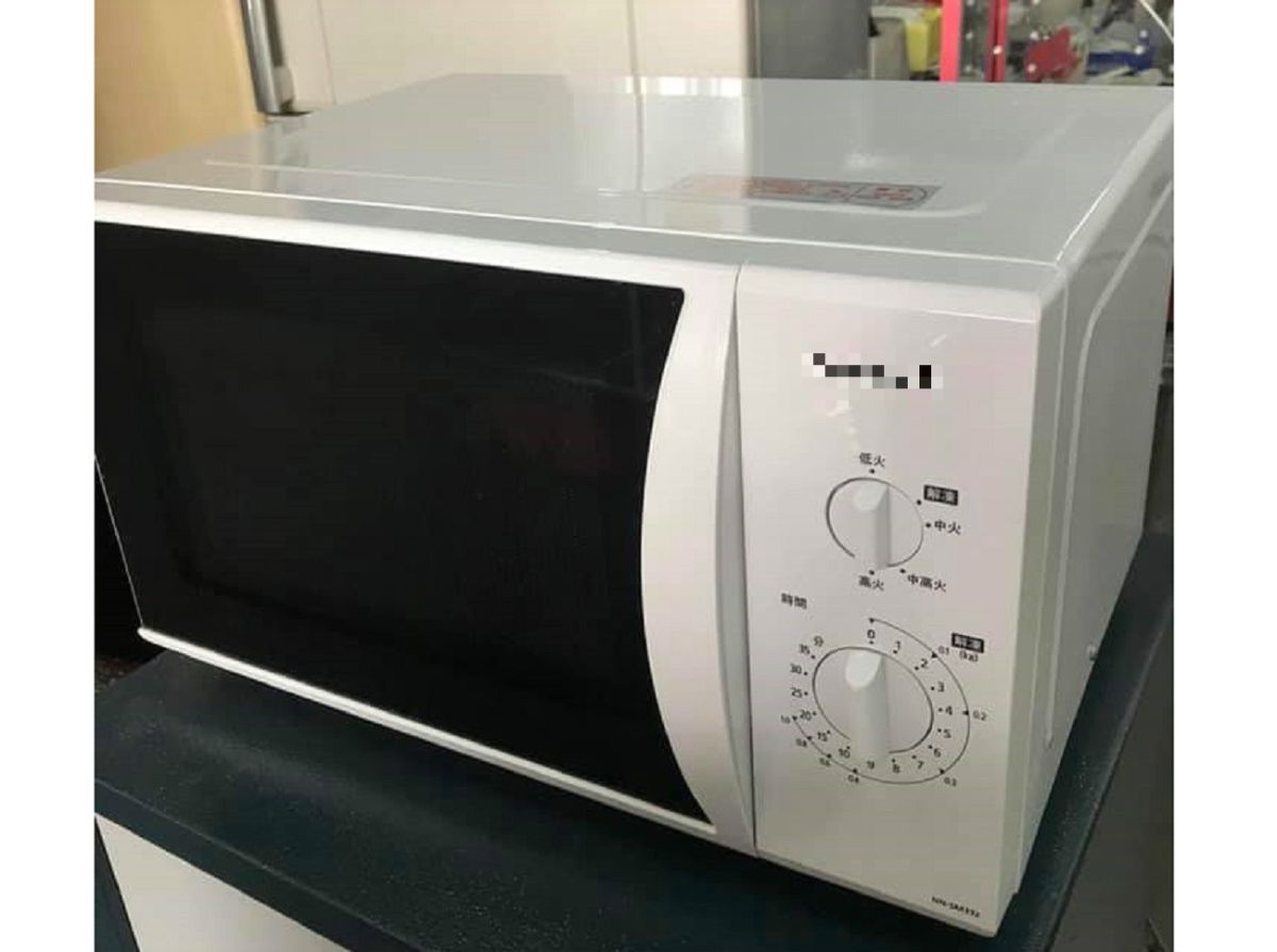 ▲微波爐「機械式 vs 按鍵式」怎選？答案一面倒：精密度高。（圖／翻攝自大買家二手貨萬物全收臉書粉專）