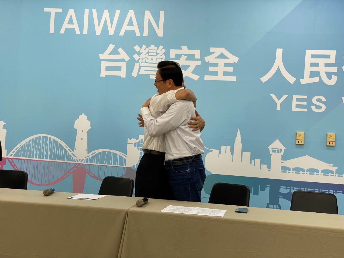 ▲張善政接受廣播專訪時指出若民眾對國民黨不分區名單不滿，可以投給其他政黨。韓國瑜緩頰，表示會再跟張溝通。（圖／Nownews資料照）