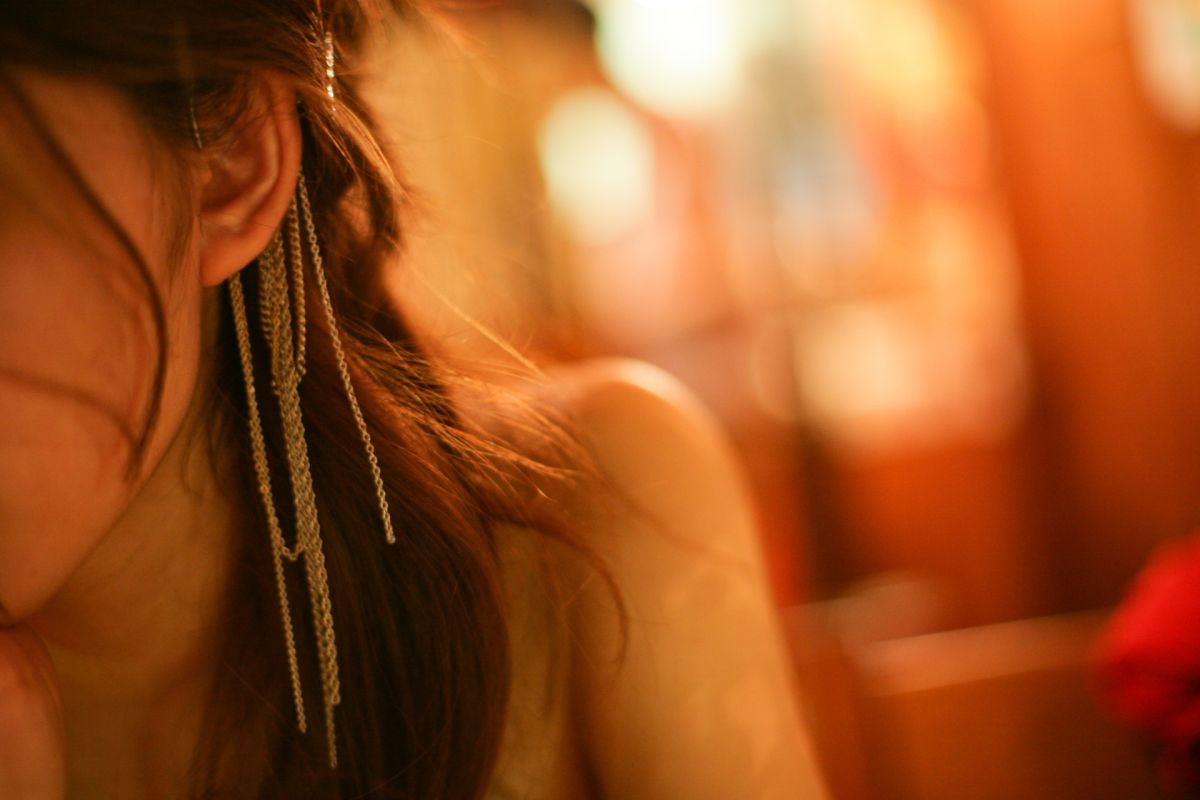 ▲可以用哪些特徵分辨「女生是否愛玩」，引發討論。（示意圖，非當事人／取自 photoAC ）