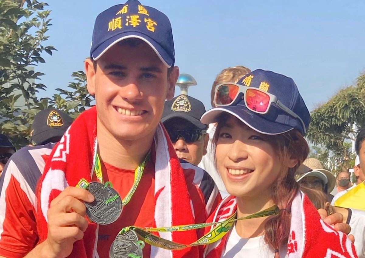 ▲伊登和段慧琳開心合照。（圖／民視）