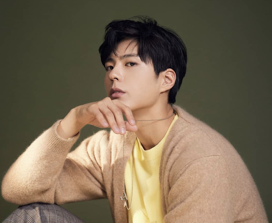 韓國歐巴樸寶劍（IG:lollol.kick)
