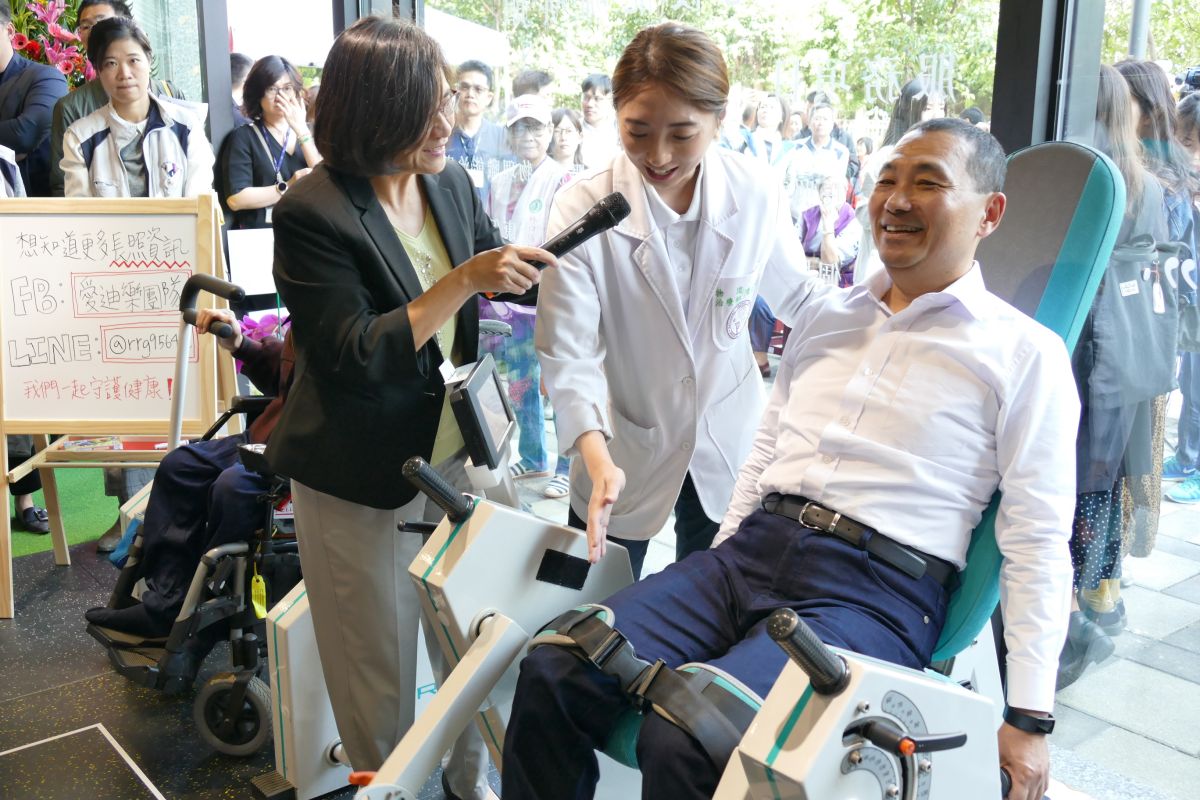 ▲新北市衛生局將林口世大運選手村社會住宅C區1樓空間，打造成新北第3家「林口銀光咖啡館暨照管中心」。（圖／新北市衛生局提供）