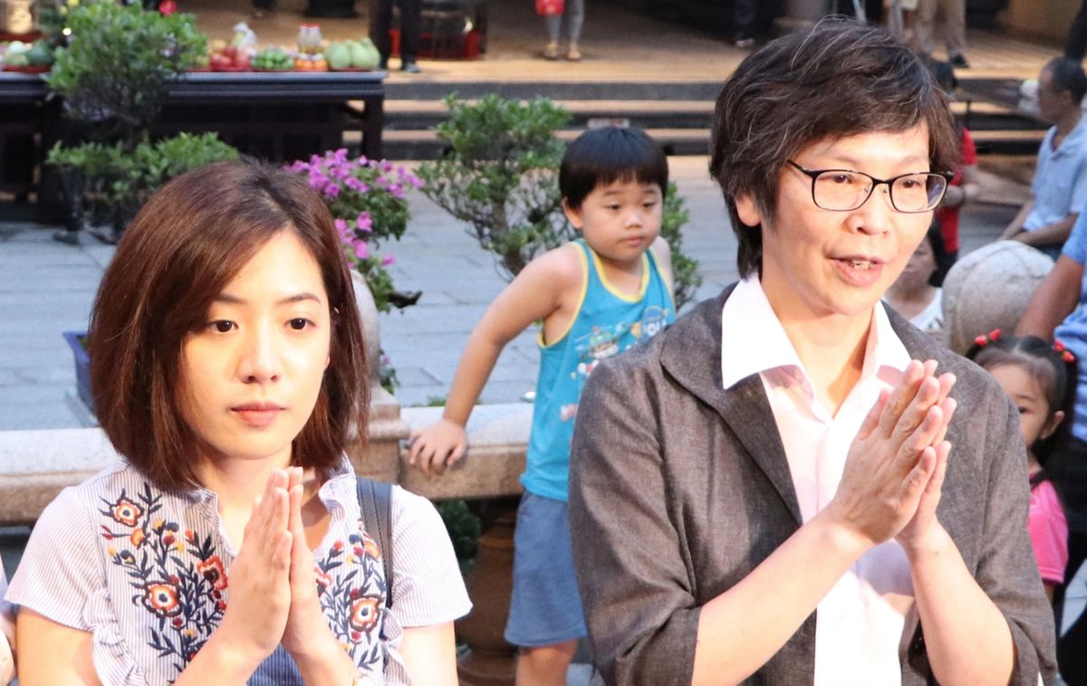 ▲北市府副發言人「學姊」黃瀞瑩與市府顧問蔡壁如。（圖／記者劉育辰攝, 2019.8.30）