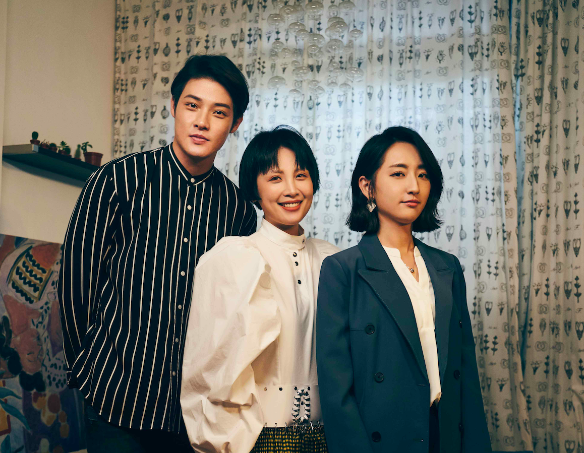 ▲魏如萱新歌〈恐慌症〉找來柯佳嬿、寇家瑞演出MV。（圖／好多音樂提供）