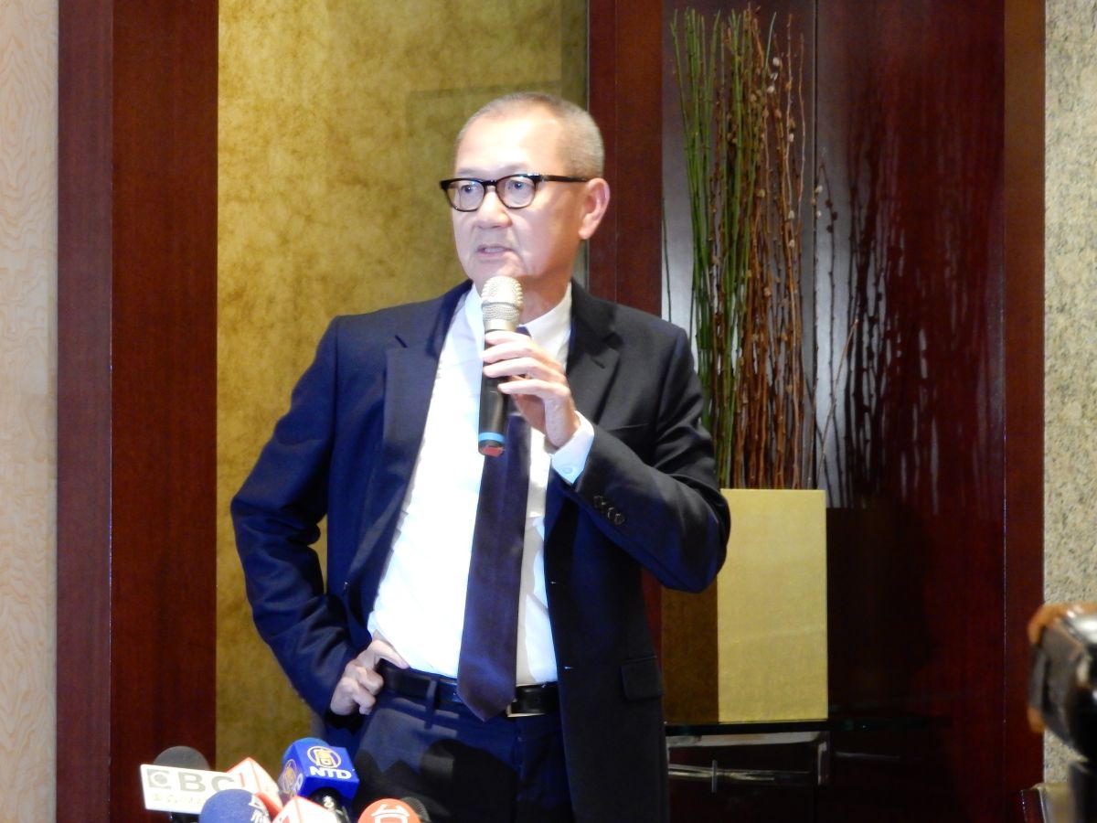 ▲國巨收購美國被動元件大廠基美，董座陳泰銘透露，這起併購案可是前後談了11個月，這起交易案猶如「蛋糕上的奶油很甜美」。（圖／記者許家禎攝，2019.11.12）