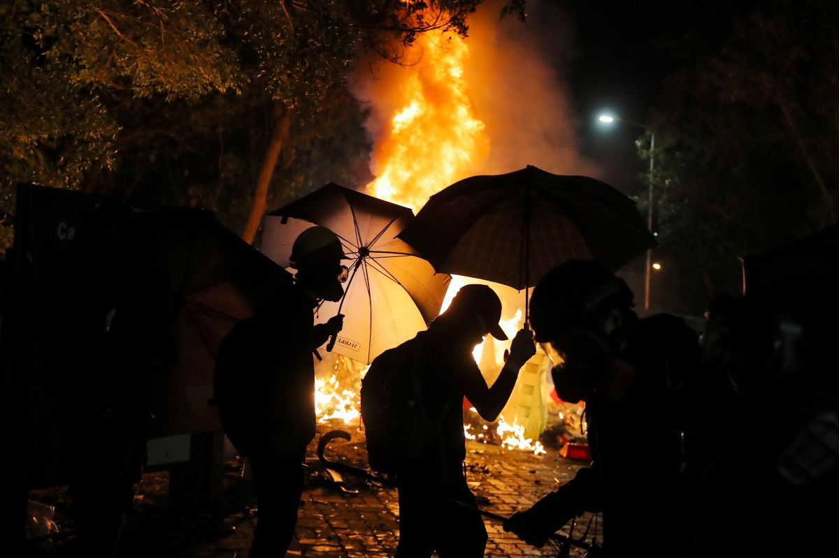 ▲香港近 2 日爆發的嚴重警民衝突，範圍甚至擴及大學校園，圖為香港中文大學。（圖／美聯社／達志影像）