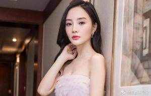 今日壽星／43歲李小璐出軌PG one後淡出！她離婚賈乃亮6年近況曝
