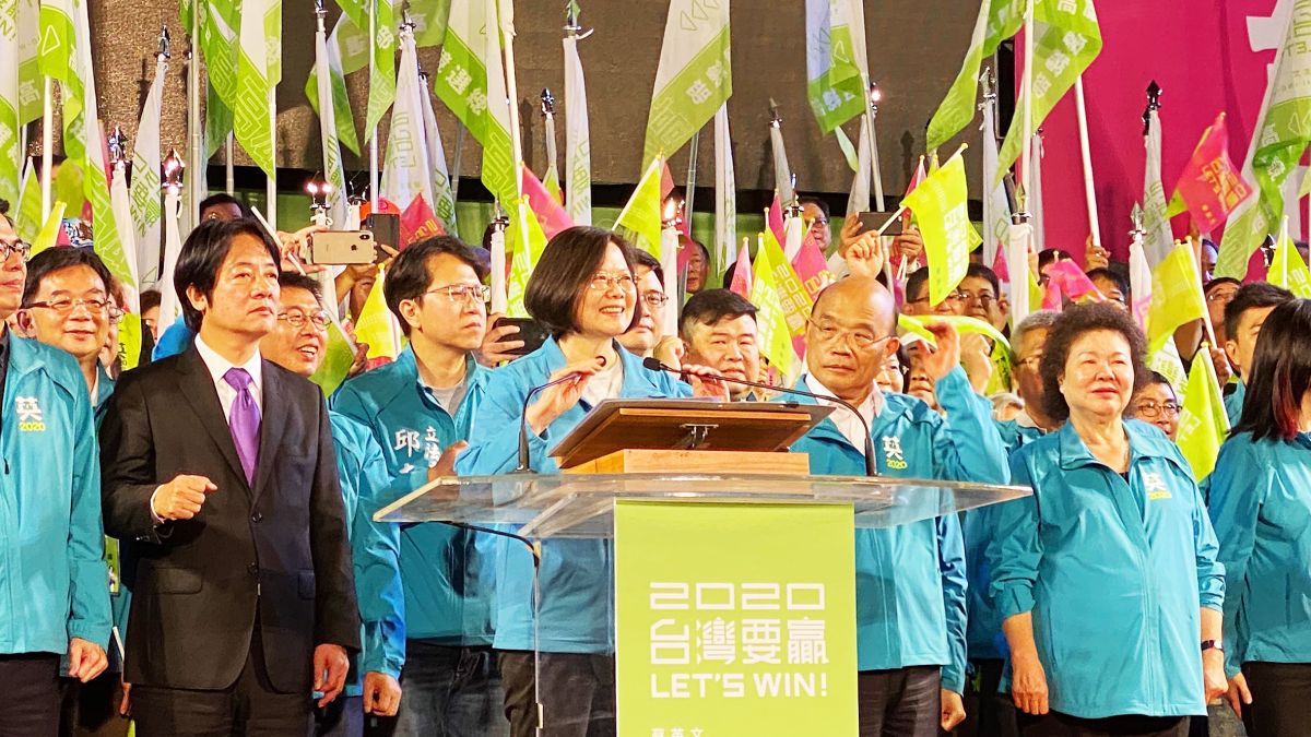 ▲「2020蔡英文總統高雄市競選總部成立大會」，現場湧入超過十萬名高雄鄉親熱情力挺。（圖／記者郭俊暉攝,2019.11.16）