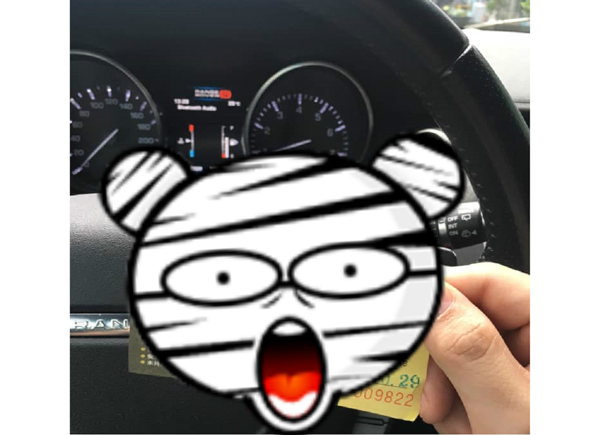 ▲買中古車多檢查！男見「一張紙」差點被害死，眾人全笑翻。（圖／翻攝自臉書社團爆廢公社）