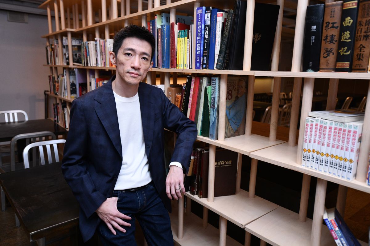 ▲徐漢強又有新作。（圖／記者林柏年攝）