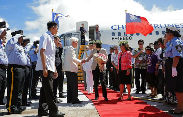 ▲蔡英文總統曾於10月率團訪問馬紹爾群島。（圖／總統府提供）