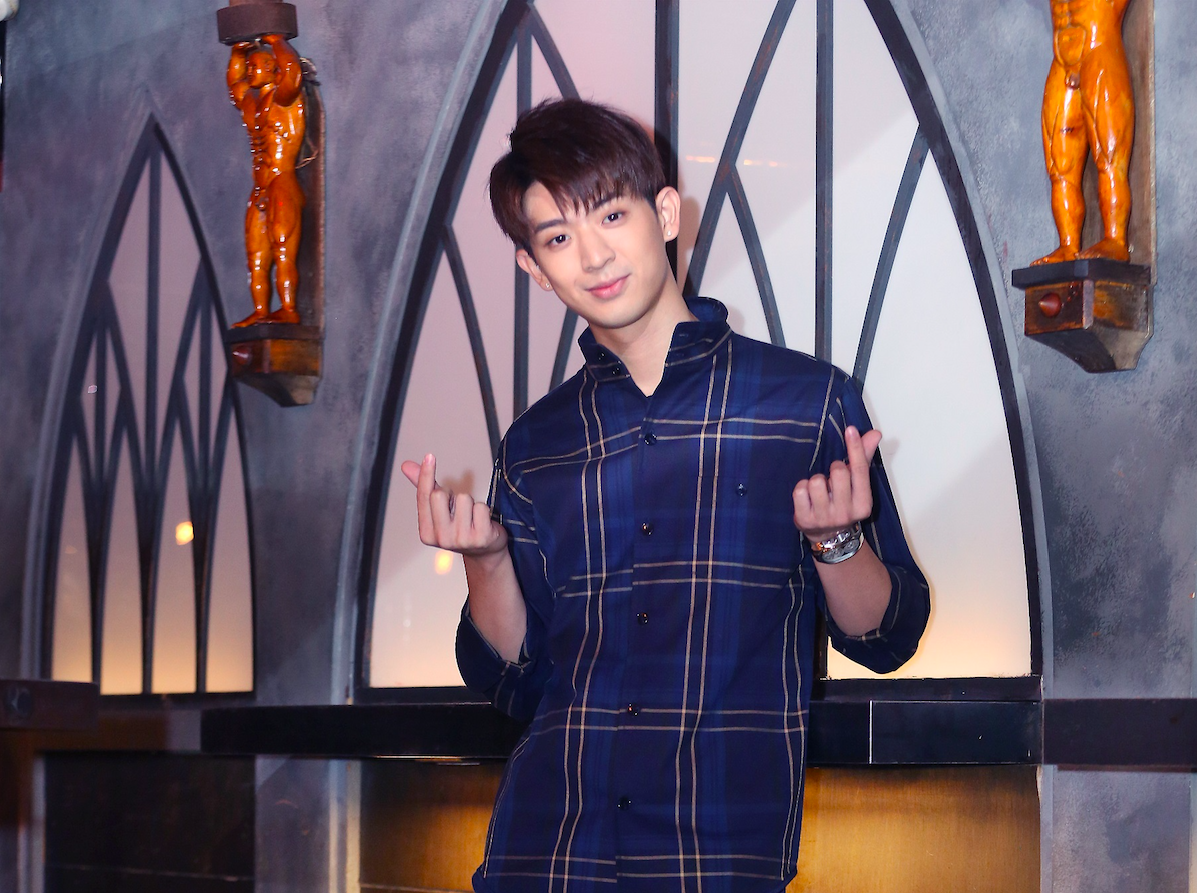 ▲林亭翰推出個人首張專輯，大爆爸爸林隆璇的料。（圖／青田音樂提供）