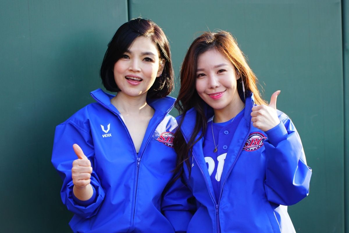 ▲談詩玲左與韓可彬的表演令人驚豔。（圖／閃亮之星棒球隊提供）