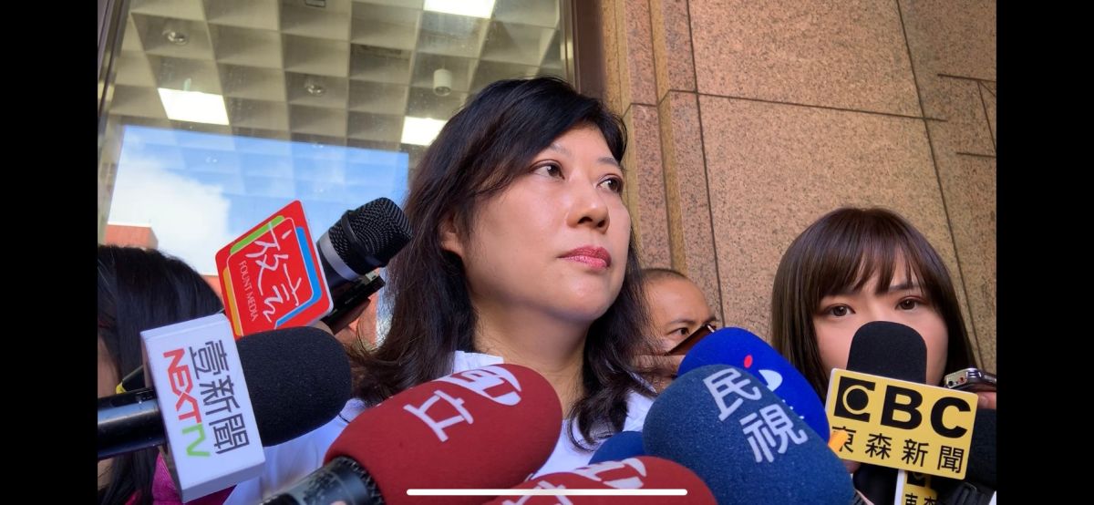 國民黨不分區立委提名人車宜靜表示她是長期在社團服務，在前立委劉盛良推薦下進入名單，並非靠裙帶關係。 (圖/記者吳承翰攝)