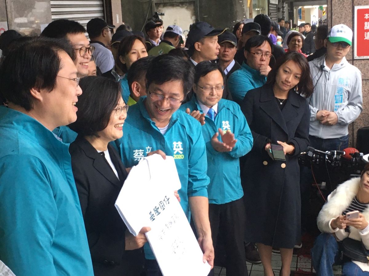 ▲蔡英文總統為基隆立委蔡適應登記參選站台。（圖／記者劉育辰攝）