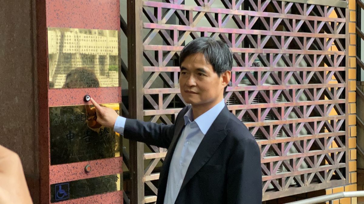 ▲針對半導體通路商大聯大公開收購文曄30%之股權，文曄認為過程涉嫌違反證券交易法，向北檢遞狀提告。圖為董座鄭文宗。(圖／文曄提供)