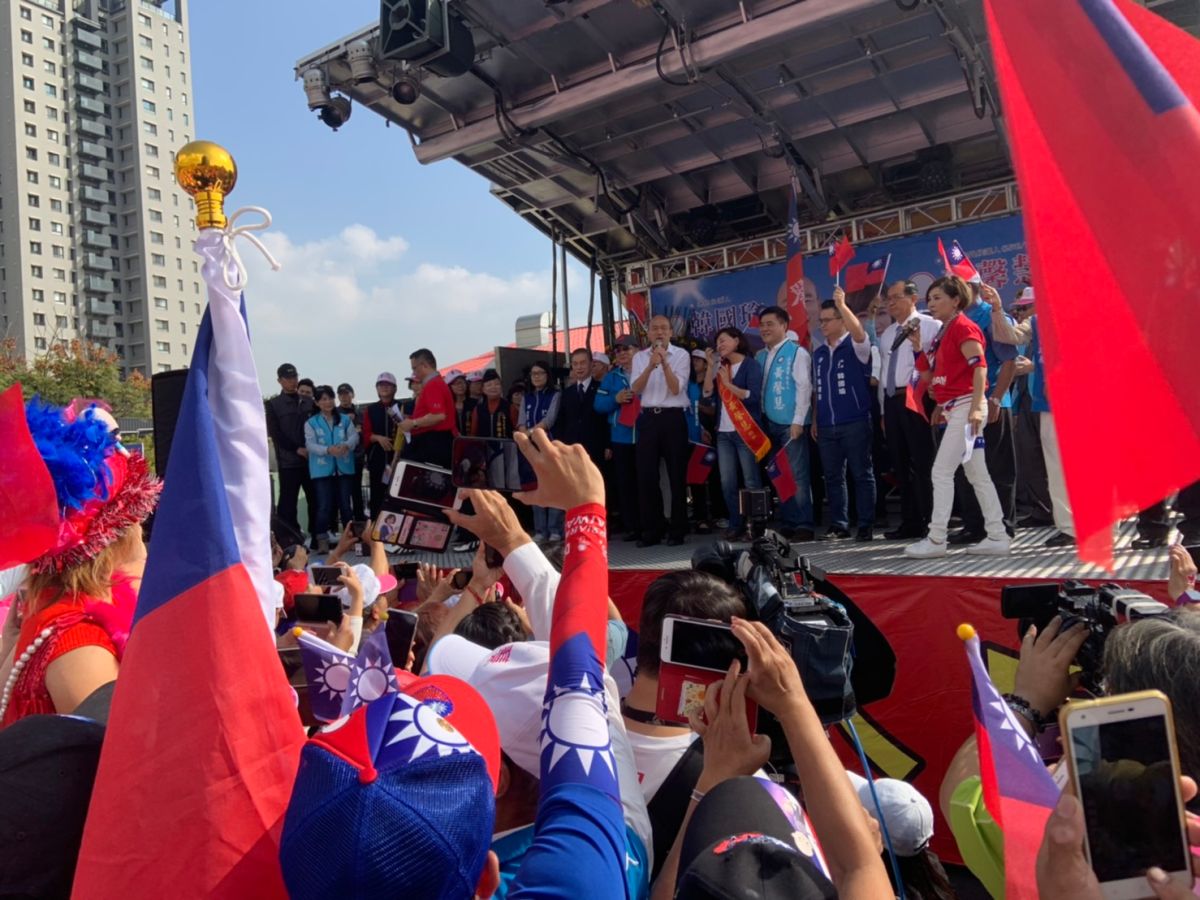 韓國瑜23日出席台中市立委參選人黃馨慧靜總成立大會。 (圖/記者吳承翰攝)