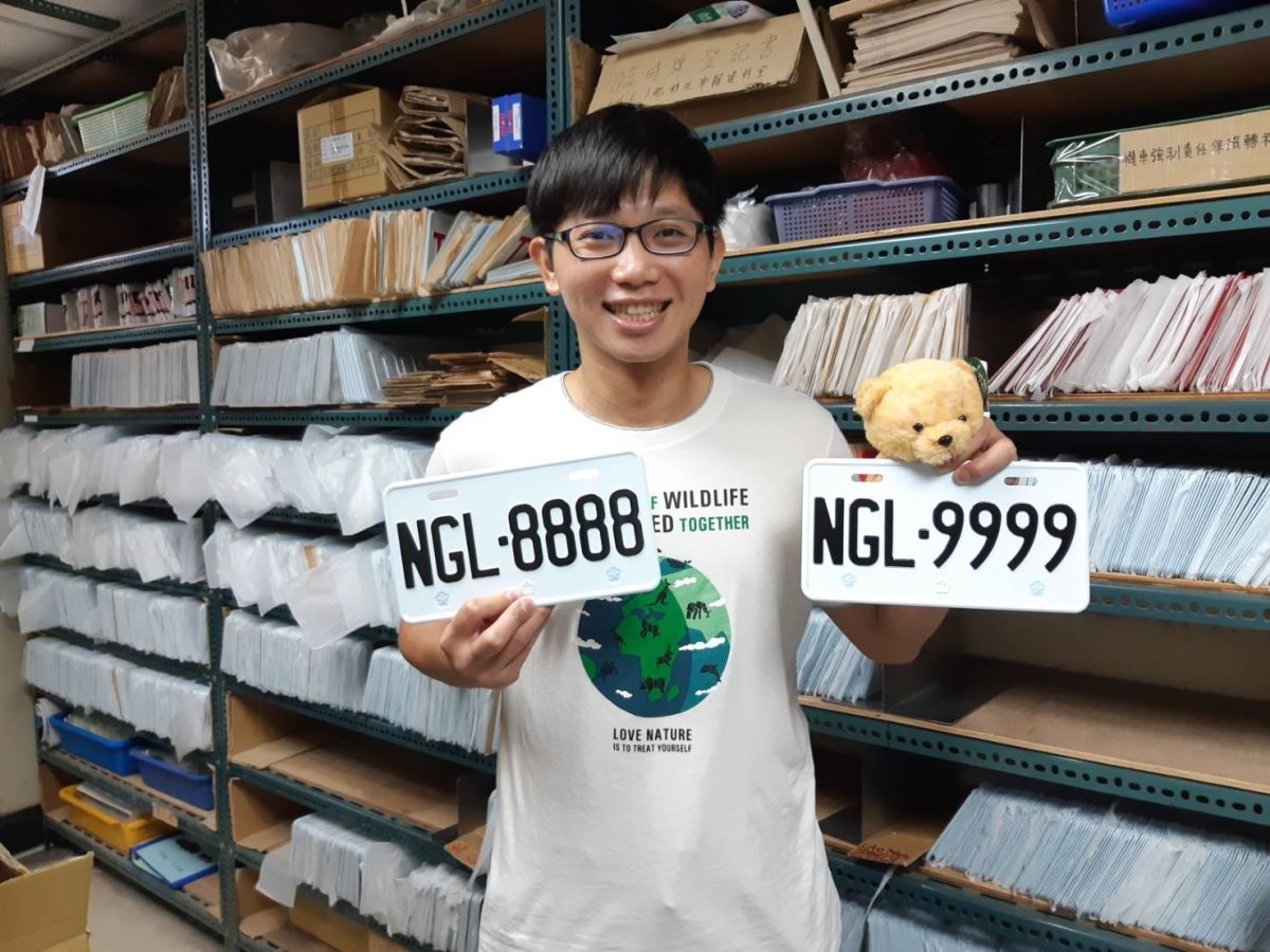 ▲彰化監理站訂於11月25日10時起至11月27日10時止，辦理普通重機車、電動機車、自用大貨車…等車種聯合網路標牌（圖／記者陳雅芳攝，2019.11.24）