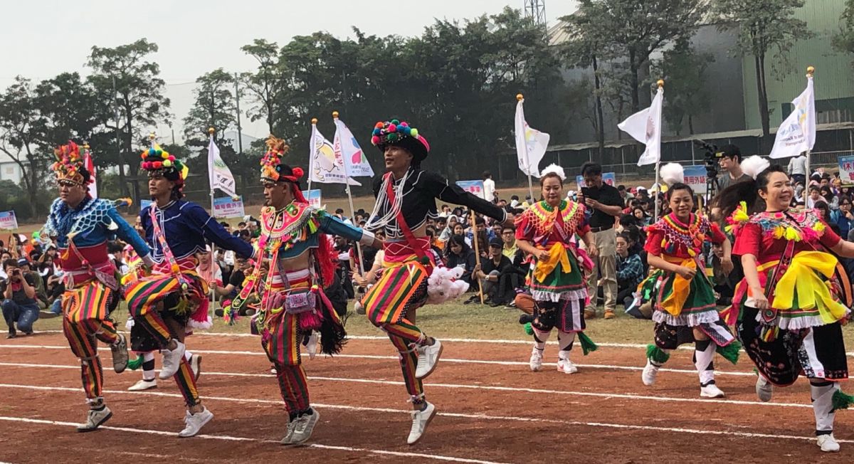 ▲高苑科技大學舉行創校30週年校慶活動，融入原住民及東南亞元素。(圖／記者黃守作攝，2019.11.24)