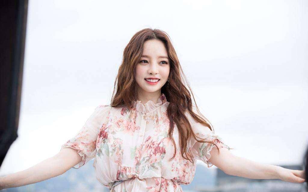 ▲具荷拉驚傳身亡。（翻攝微博）