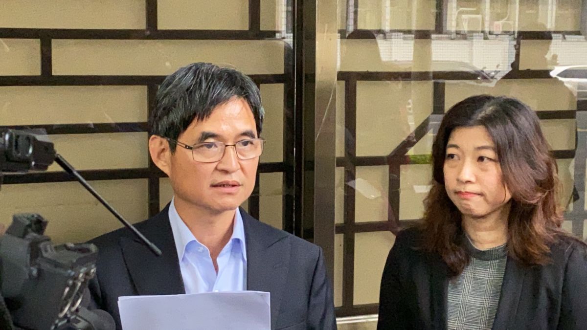 ▲針對半導體通路商大聯大擬公開收購文曄3成股權，文曄董座鄭文宗(圖左)
表示，將對產業造成重大傷害。(圖／文曄提供，資料照片)
