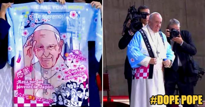 天主教教宗方濟各（Pope Francis）離開泰國後，前往日本參訪。（圖／翻攝自影片）