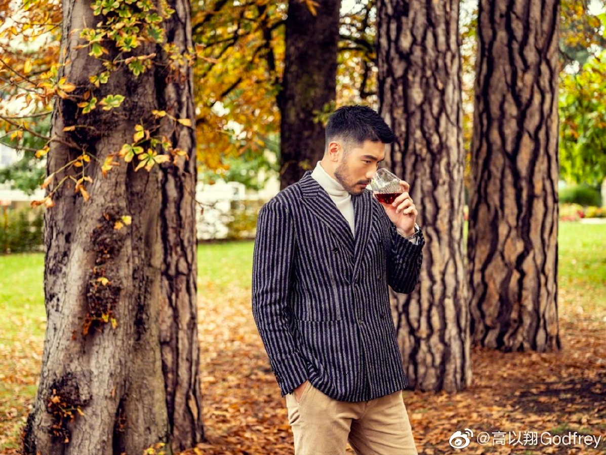 ▲高以翔錄製《追我吧》突然昏迷猝死，網友公開現場急救畫面。（圖／翻攝微博）