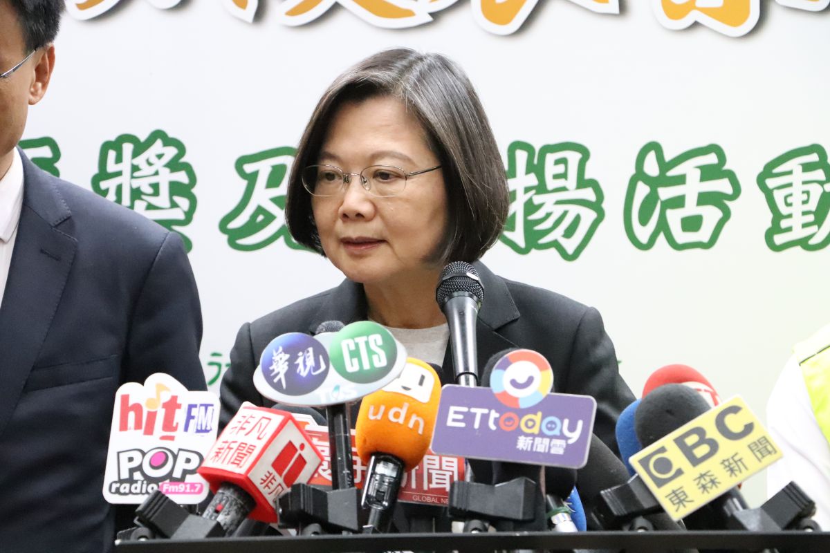 ▲蔡英文遭國民黨主席吳敦義怒嗆「衰尾查某」。（圖／NOWnews資料照片）