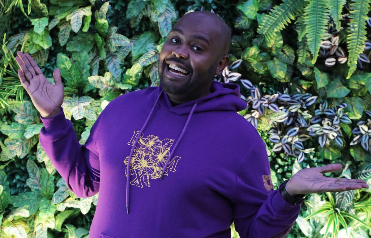 ▲杜力自爆喝醉路邊尿尿。（圖／緯來綜合台）