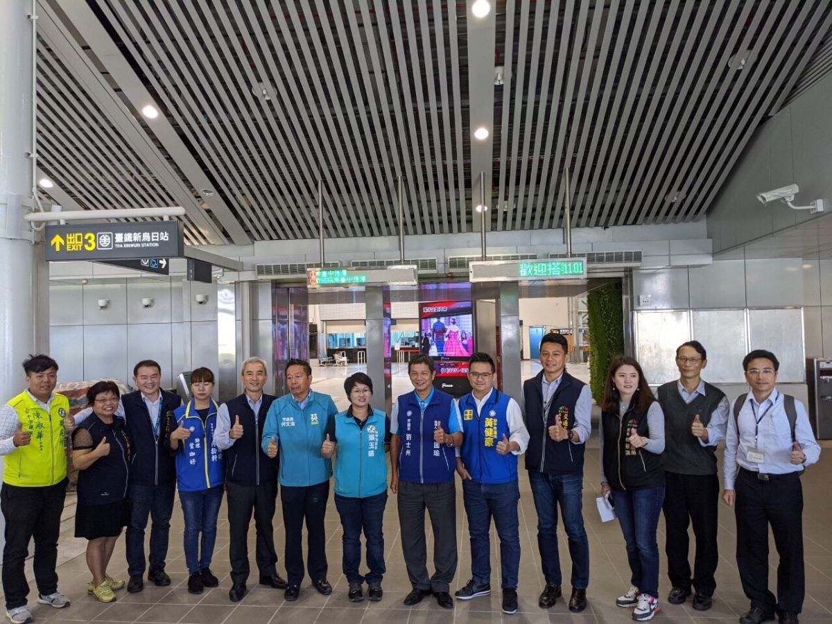 ▲台中市議會交通地政觀光委員會前往捷運台中高鐵站勘查捷運設施 (圖／柳榮俊翻攝2019.11.29)