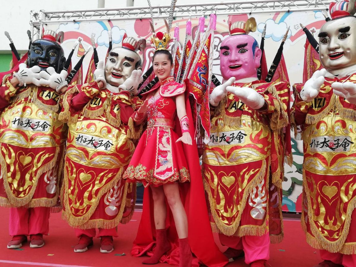 ▲嘉義縣太子文化季請來國際小姐邱怡澍亮麗代言。（圖/記者邱嘉琪攝，2019.11.29）