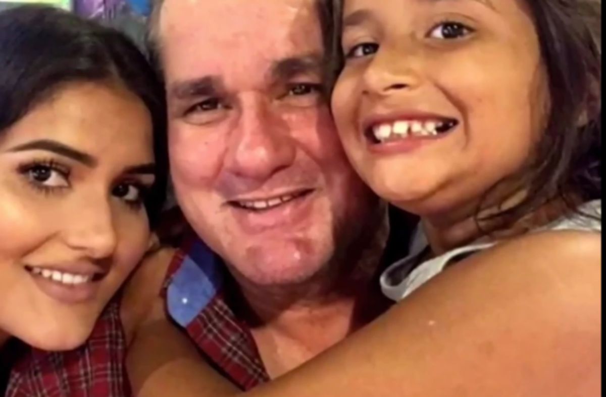 ▲美國 1 名準媽媽卡里歐，近日在拍攝超音波時發現令她窩心又心酸的巧合，引發熱議。圖為父親查爾斯過世前，與卡里歐等人的合照。（圖／翻攝自英國太陽報）