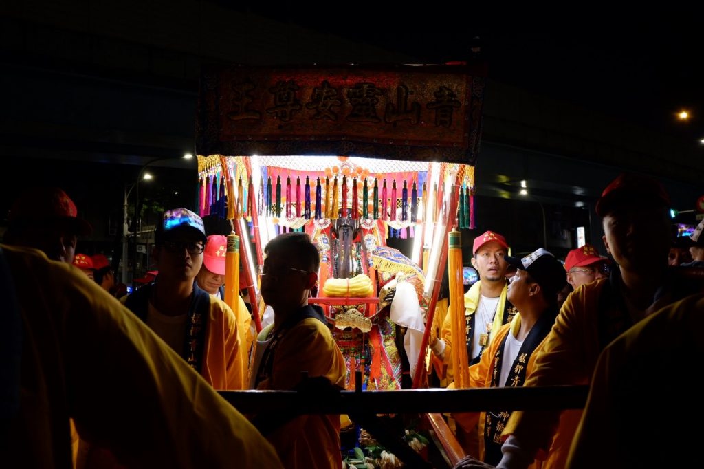 艋舺青山宮靈安尊王。（圖／記者連宜方攝）