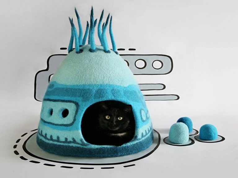 烏克蘭手作達人以羊毛氈製作各種奇幻貓屋（圖／FB@Yuliya Kosata）