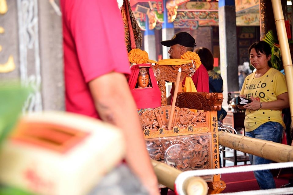 龍鳳宮「落腳三媽」。（圖／翻攝自竹南后厝龍鳳宮粉專）
