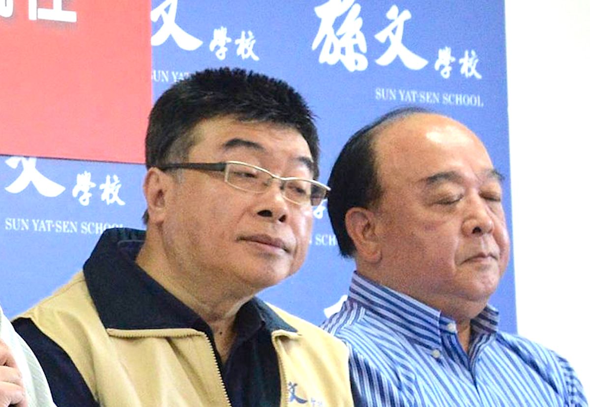 ▲國民黨不分區立委名單中，由於有曾赴中國大陸聽大陸國家主席習近平演講的退將吳斯懷，以及原先被列入不分區第 8、曾在微博上公開表示「支持統一」的前立委邱毅等人，讓這份名單引發不小爭議。（圖／中央社資料圖片）