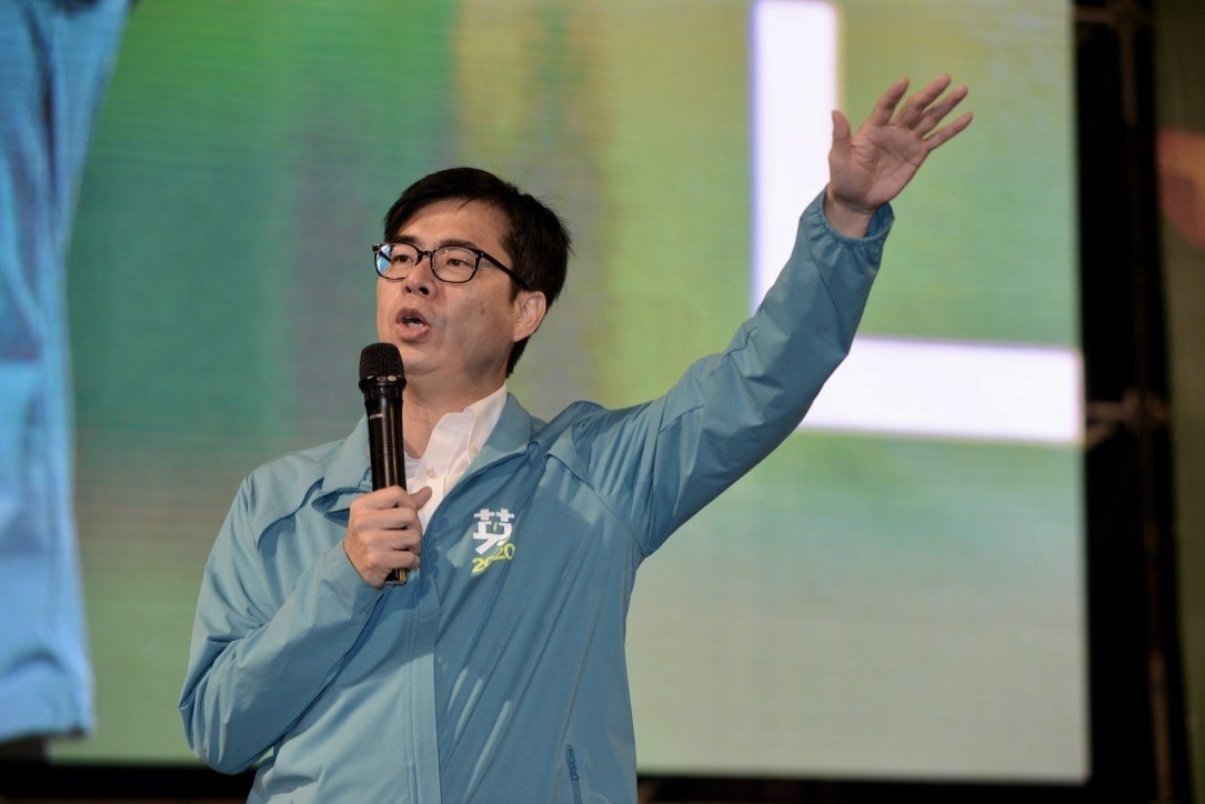 ▲陳其邁抨擊韓國瑜所有政見都跳票，從挖石油、賽馬場到阿諾史瓦辛格到台灣。（圖／記者蘇榮泉攝，2019.11.30）