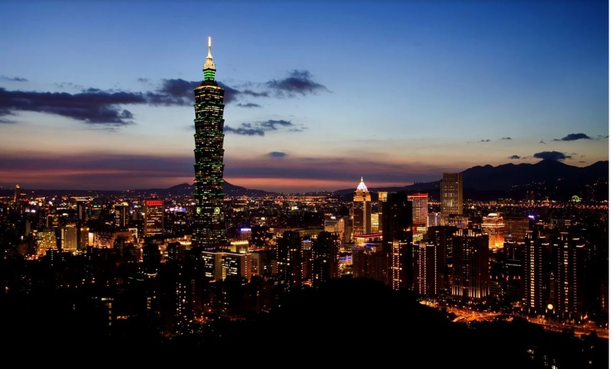 ▲電信業者舉辦傳情101活動，參加票選還可以抽iPhone 11。（示意圖／取自Pixabay）