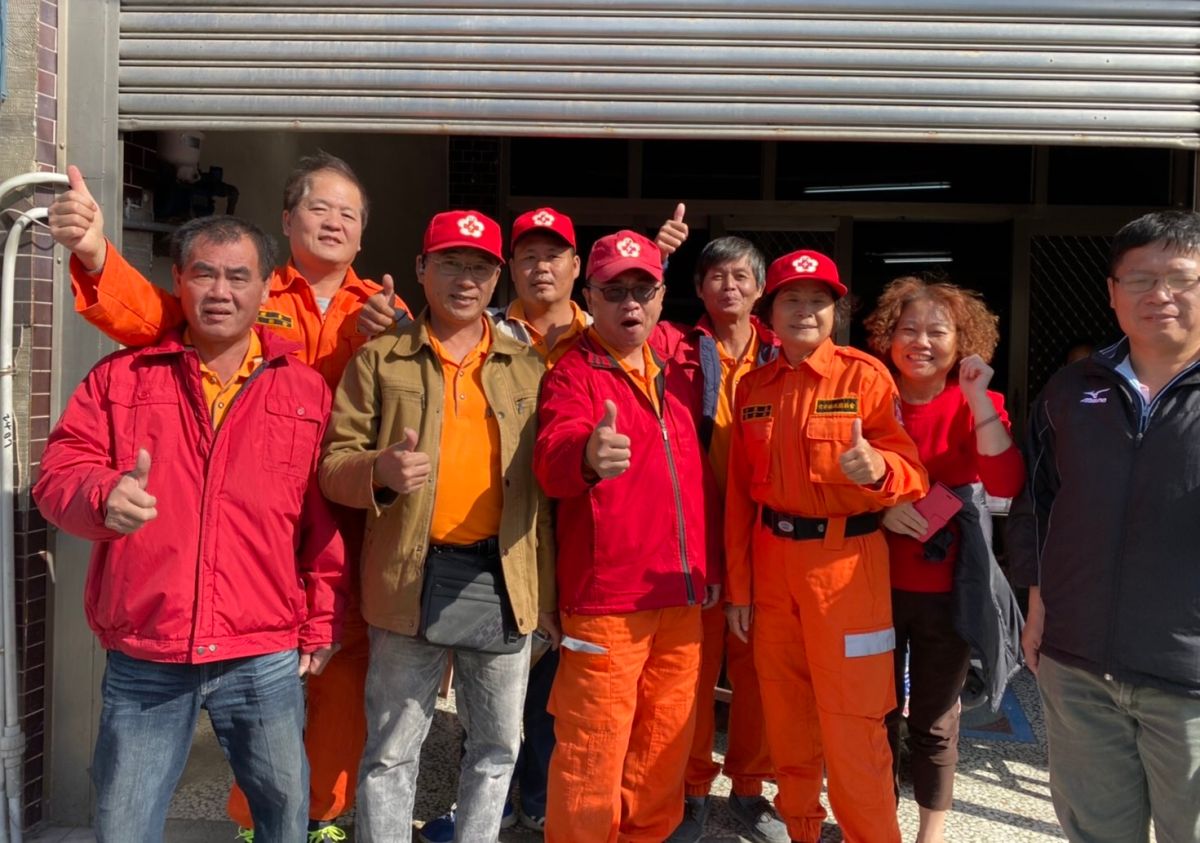 ▲雲林縣救難協會及警方進行地毯式搜索。（圖／雲林縣救難協會提供）