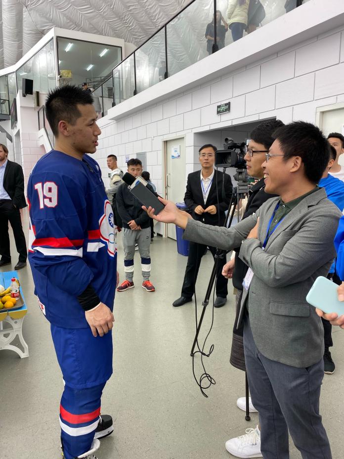 ▲中華隊奧運資格賽冰球隊長 隊長林宏儒（19號）。（圖／大會提供）