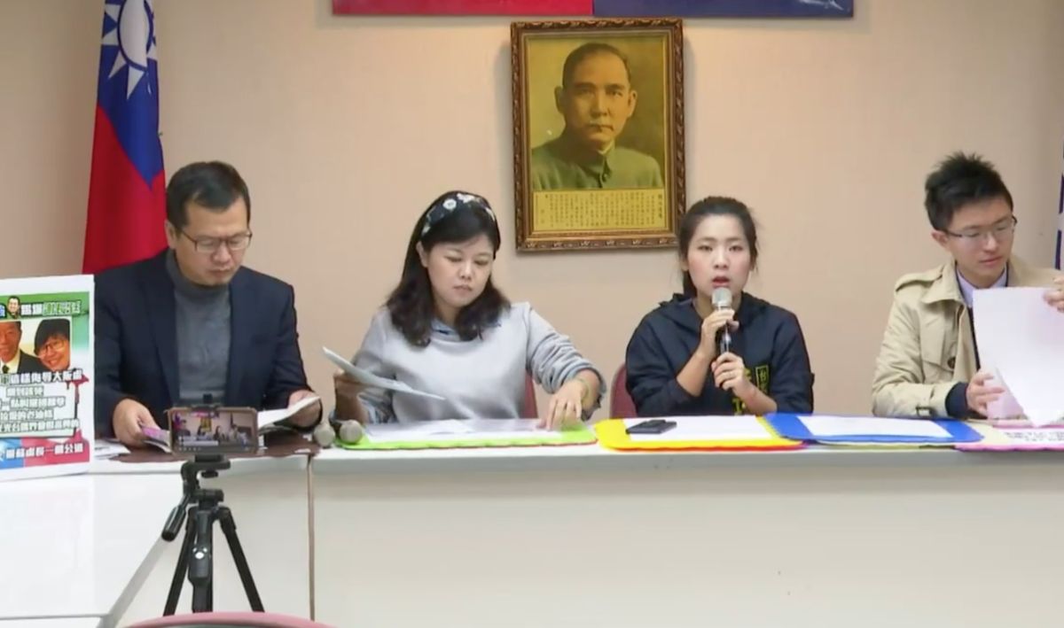 ▲國民黨台北市議員羅智強、游淑惠、徐巧芯，以及新黨市議員侯漢廷，一同召開記者會揭露楊蕙如網軍經費來源。（圖／翻攝徐巧芯臉書）