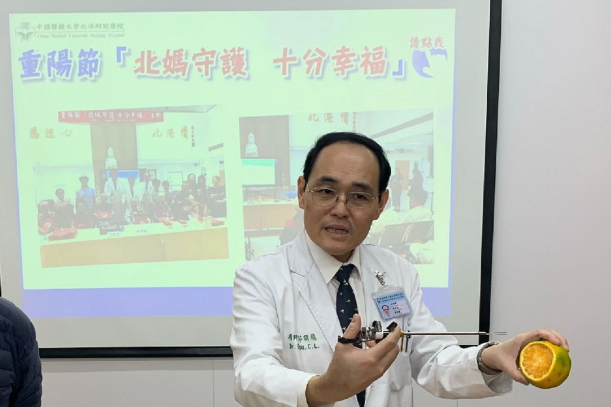 ▲多波段雷射攝護腺剜除手術示意圖。（圖／記者洪佳伶攝 , 2019.12.04）