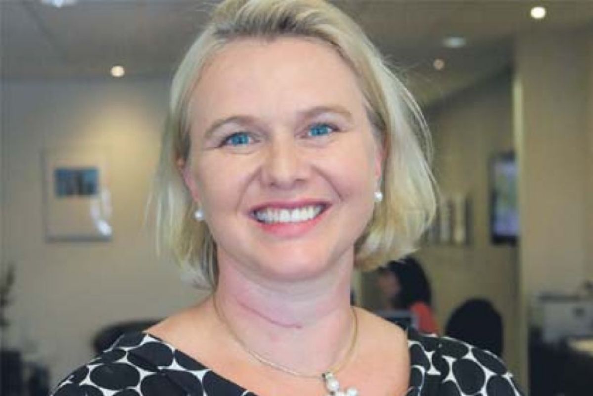 ▲澳洲 1 名 46 歲的女子薇若妮卡， 2017 年因被發現以假履歷取得政府高薪職務而被起訴，近日確定被判刑 25 個月。（圖／翻攝自澳洲 Abc news ）