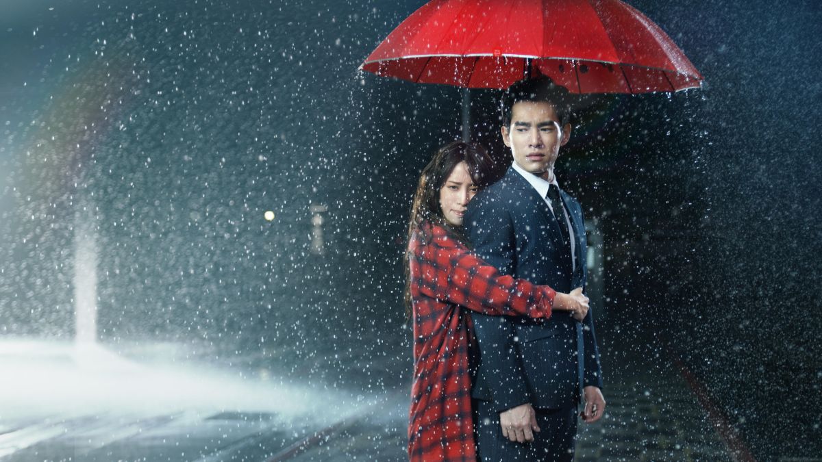 ▲《腦波小姐》歐陽妮妮（左）首度擔綱女主角。（圖／麗象影業提供）